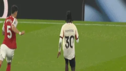 苏神助力旧主逆转马竞，巴萨10人阵4-2力克对手